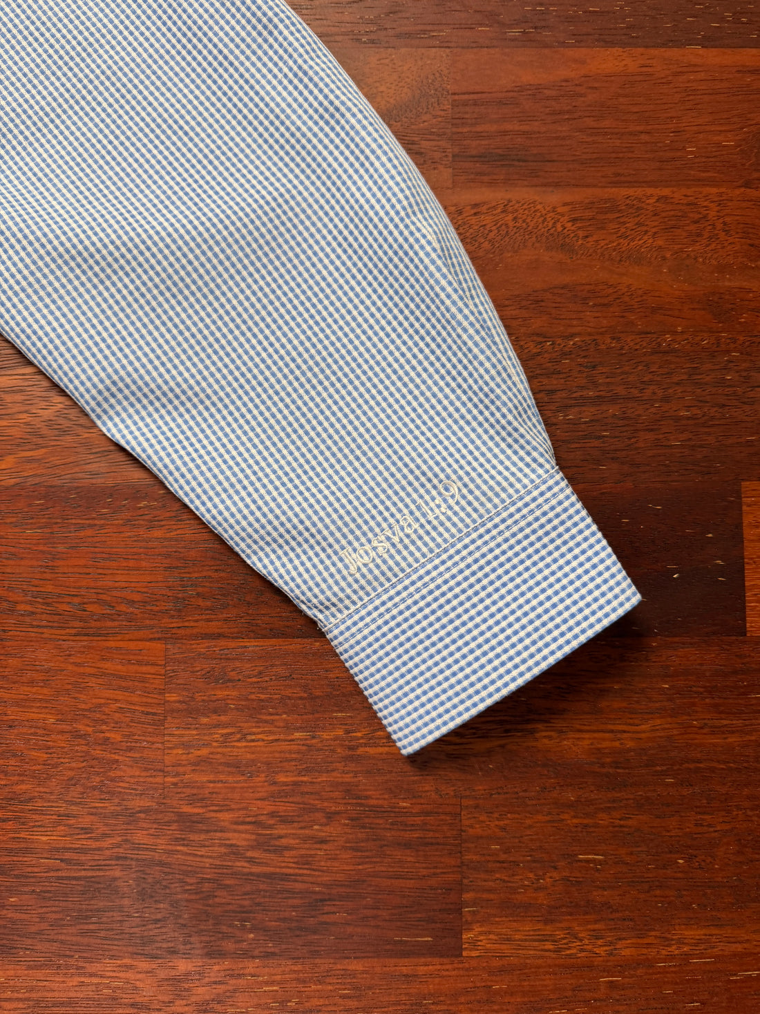 Checkered Shirt - Blue — detail